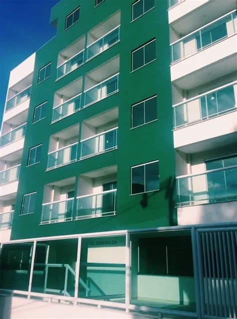 Apartamento na Rua Francisco Villaça 16 Centro em Resende por R 1