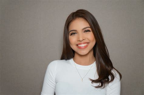 Maine Mendoza Wins Favorite Pinoy Personality At Nickelodeon Kids