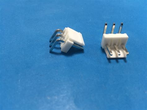 VH3 96 Mm Pitch 3 Pin Right Angle Pcb Connector Wire To Board White Color