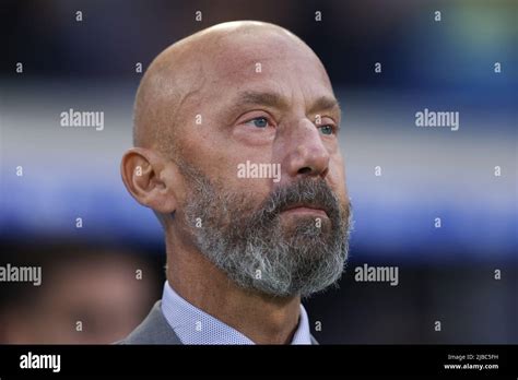 Sport Gianluca Vialli Hi Res Stock Photography And Images Alamy