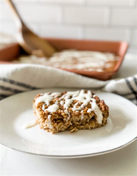 Cinnamon Roll Baked Oatmeal Bake Pound Dropper