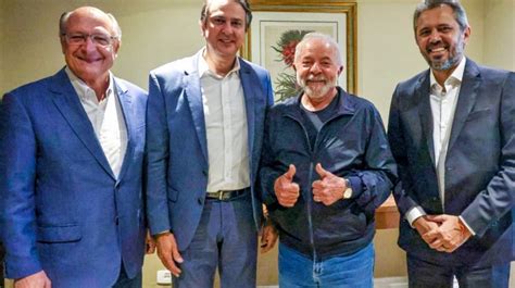 Camilo e Elmano se encontram Lula e Alckmin e discutem o Ceará