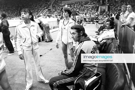 Nadia Comaneci 1980 - photos | imago images in 2024 | Nadia comaneci ...