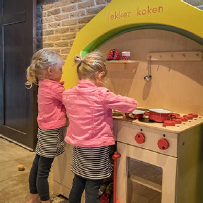 Restaurant Oranjerie T Vogelhuis Is Een Perfect Adres Voor Kinderen