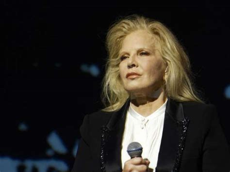 Sylvie Vartan son hommage à Johnny Hallyday