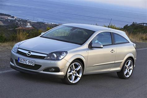 Opel Astra Gtc Picture Car Review Top Speed