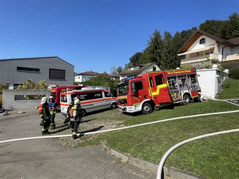 Kfv Bodenseekreis Gro Einsatz Der Feuerwehren Bei Wohnhausbrand