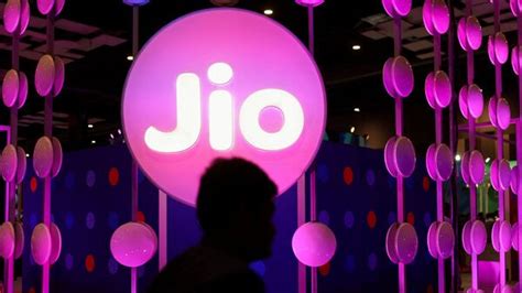 Reliance Jio Q2 Results Profit Rises 12 Yoy To ₹5058 Cr Arpu At