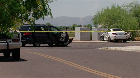 Pd Man Dead Following Crash Near 95th Ave And Camelback