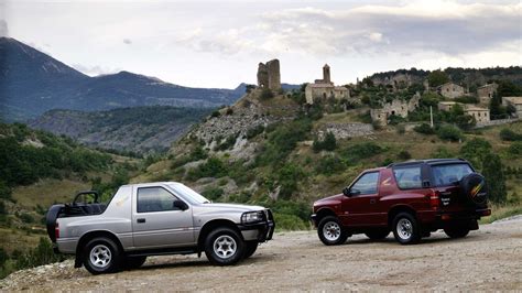 Vauxhall reboots one of its worst ever cars as an affordable electric ...