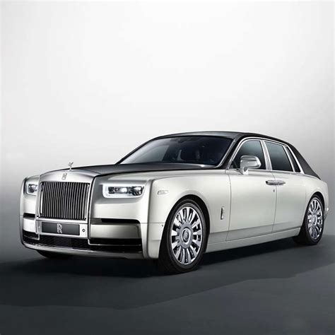 Return a Rolls-Royce Lease near Boston, Massachusetts