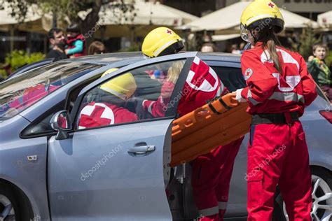 Primeros Auxilios Liberaci N De V Ctimas En Un Accidente