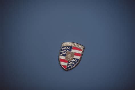 Special edition Porsche hood crest badge - Sports Car Digest - The ...