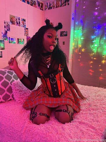 Spoilbaezy Nude Leaks TheFappening