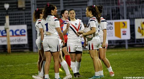 Equipe De France Xiii De France F Minin Un Groupe De Joueuses