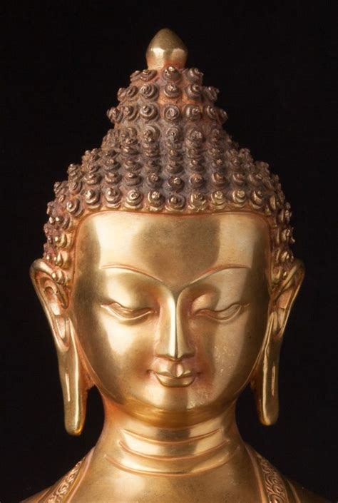 High Quality Bronze Nepali Buddha Statue From Nepal Made From Bronze