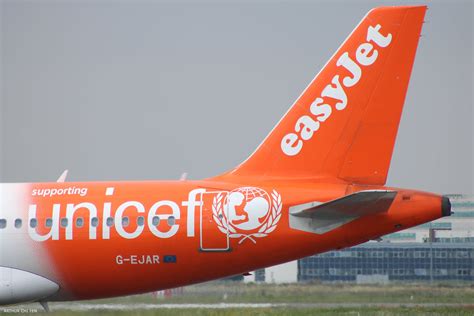 Airbus A319 EasyJet UNICEF Livery G EJAR Toulouse Blagna Flickr