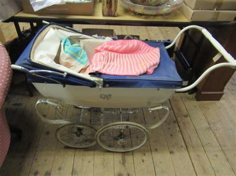 Dolls Pram Hartleys Auctioneers And Valuers