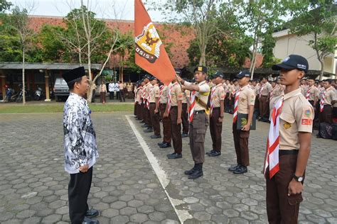 Serah Terima Jabatan Kepengurusan Osis Smkn 2 Purwodadi Smk Negeri 2