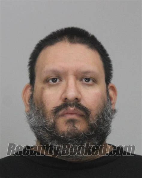 Recent Booking Mugshot For Victor Zuniga In Dallas County Texas