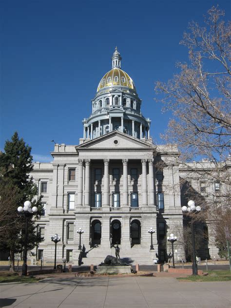 Free Images - capitol dome golden denver