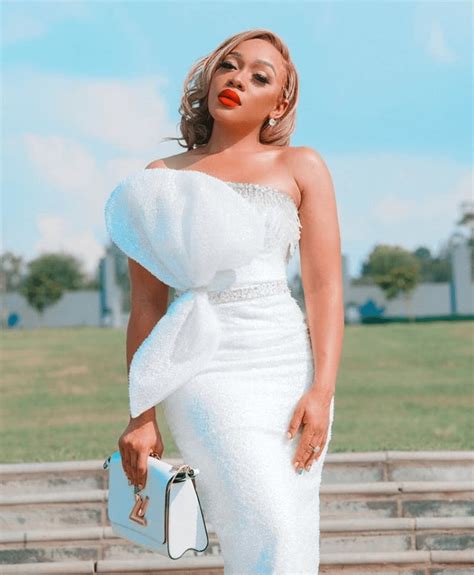 Clipkulture Thando Thabethe In Beautiful White Strapless Fitted Dress