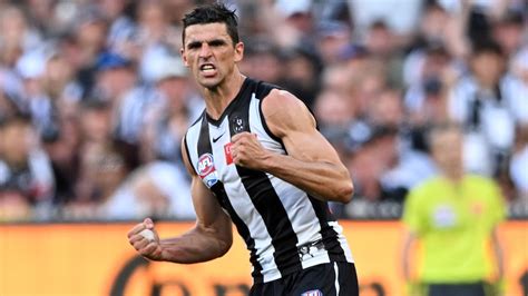 Collingwood's Scott Pendlebury commits to playing 20th AFL season with ...