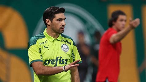 Palmeiras Oficializa Renova O De Contrato De Abel Ferreira Placar