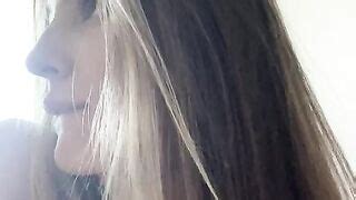 Oliviahardi Sex Chat With Horny Long Haired Babe