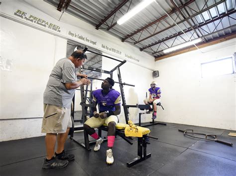 USF-bound football player overcame incredible odds – Willie's Blog