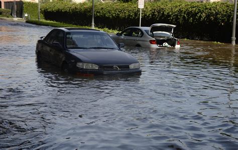 Inundaciones en EE UU Los videos que muestran los daños que dejaron