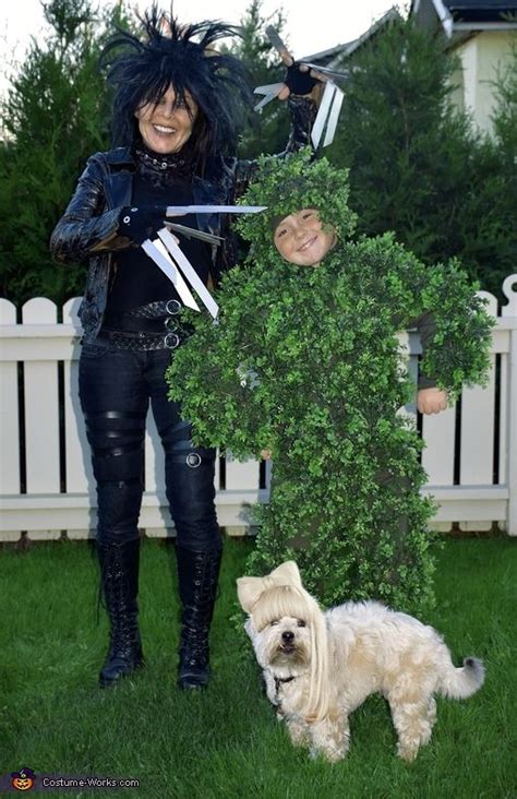 Edward Scissorhands Bush And Hairdo Halloween Costume Contest At