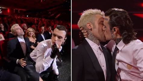 Sanremo Bacio Appassionato Tra Rosa Chemical E Fedez Il Video