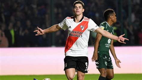 Con Tres Tantos De Un Julián Álvarez Imparable River Plate Goleó 7 0 A