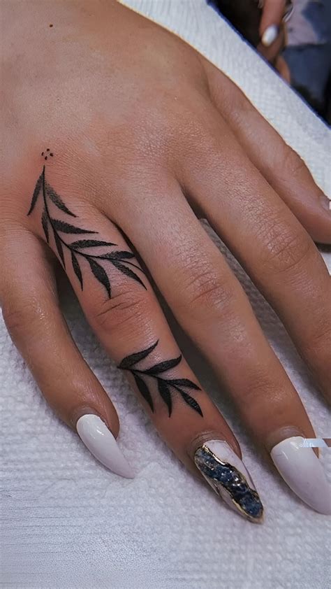 50+ Stunning Finger Tattoo Designs That Will Leave You in Awe – News0days