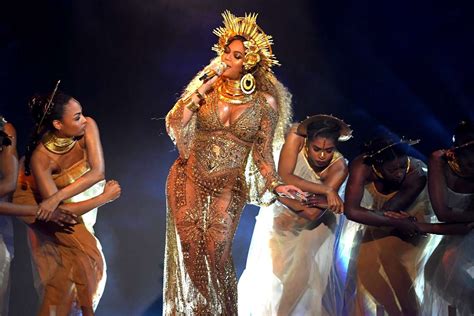 Beyonce fans want Coachella refunds after pregnant singer drops out ...