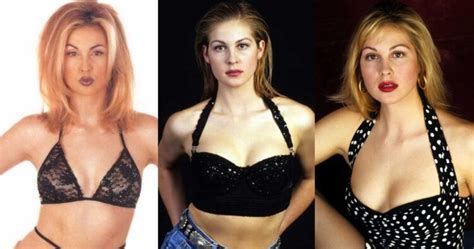 6 Sexy Kelly Rutherford Bikini Pics