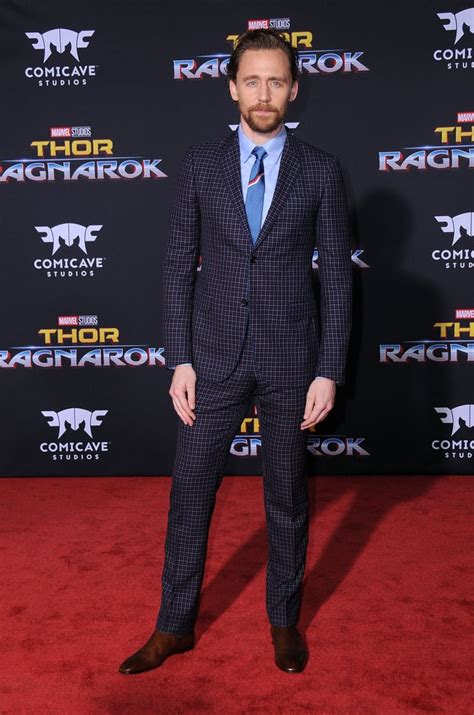 Tom Hiddleston At The Thor Ragnarok Premiere Popsugar Celebrity Photo 3