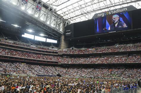 Trump at Texas Howdy Modi rally — in photos