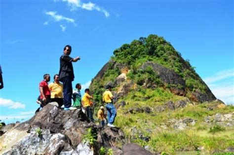 24 Tujuan Wisata Bengkulu Terfavorit Yang Harus Kamu Kunjungi