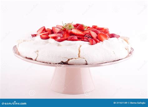 Bolo De Pavlova Imagem De Stock Imagem De Sabor Morango