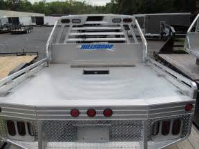 Hillsboro 3000 Series Aluminum Truck Bed Horse Stock Utility Car