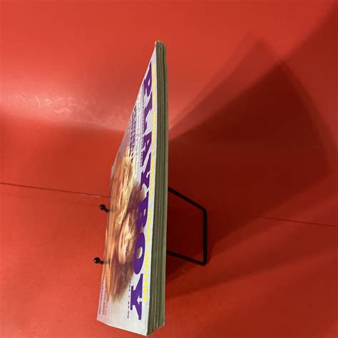 PLAYBOY April 1985 CINDY BROOKS PLAYMATE SISTERS WAYNE GRETZKY SERGIO