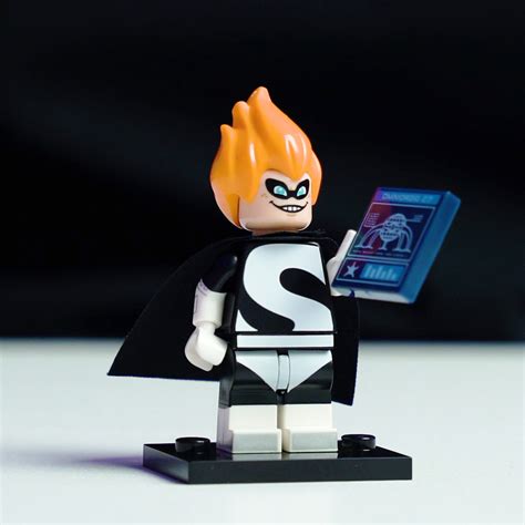 New Lego Syndrome W Stand And Accessories Minifigure Disney Cms