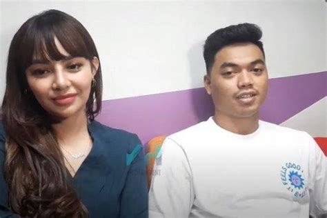 Nadia Christina Bak Isyaratkan Hamil Di Luar Nikah Denny Sumargo Tak