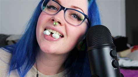 Asmr Just Some Gum Chewing Sounds 😴 Youtube