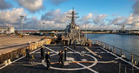 USS Arleigh Burke Begins Second FDNF E Patrol U S Naval Forces