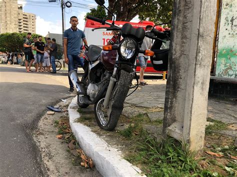 Em Uma Hora Acidentes De Moto Deixam Dois Mortos E Um Ferido Em Jo O