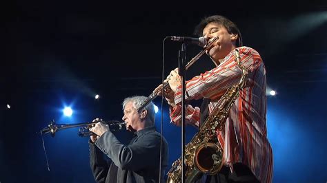 chicago   seoul  youtube