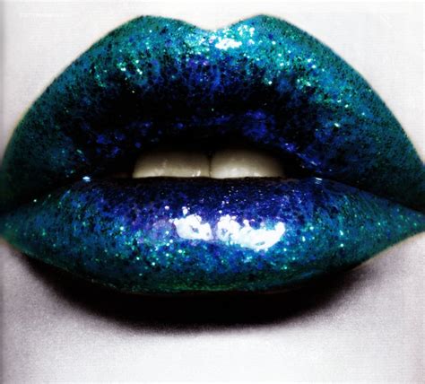 Sizzling Blue Lips Beautiful Lips Lipstick